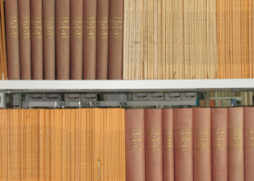  Our library collections are mostly in open access shelving. (photo: B. Černač)
