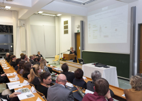 izr. prof. dr. Metka Filipič 